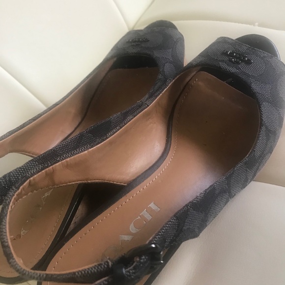 Coach Wedges - Picture 5 of 8